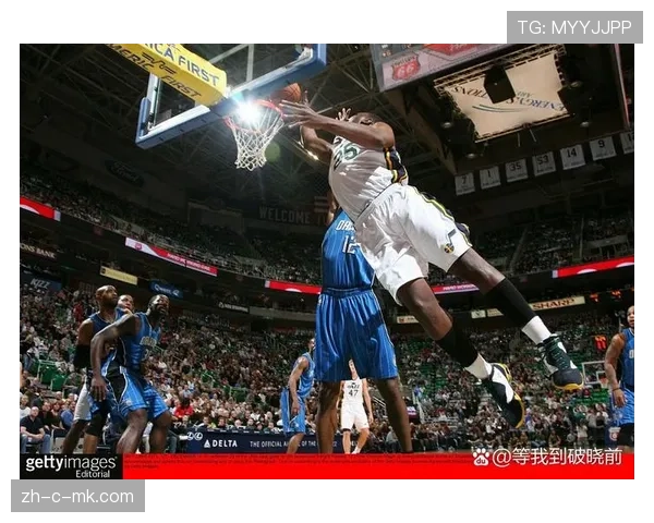 骑士锋线斯特鲁斯复出即锁定首发 阿特金森明确收官阵容