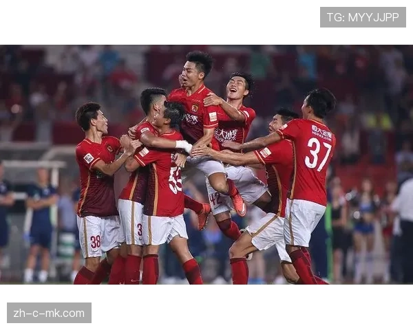 扎加杜肌腱受伤缺席至4月中旬，斯图加特后防线轮换受影响